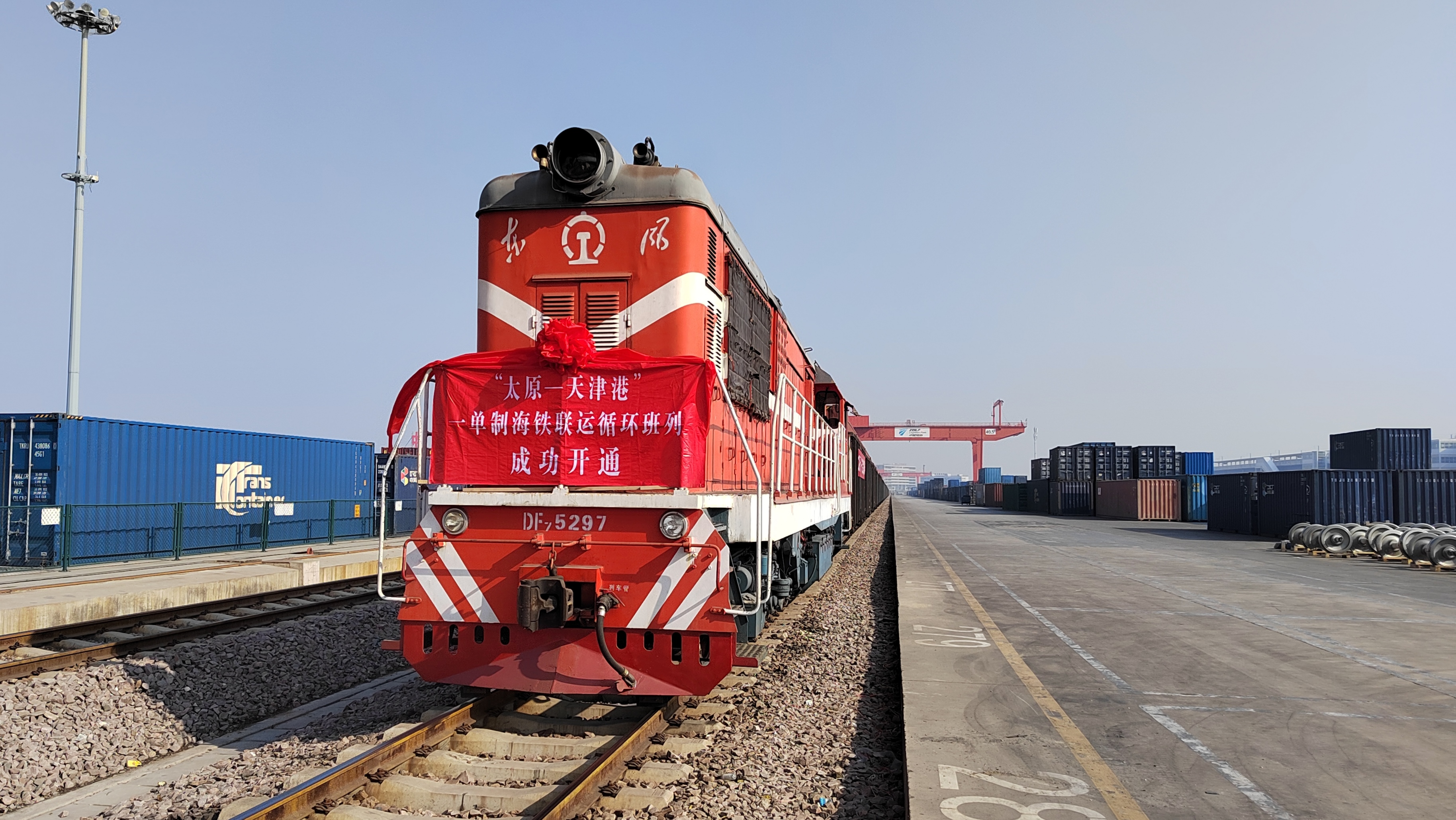 1(题图).jpg 1(题图).jpg